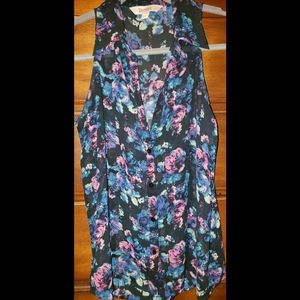 Sheer sleeveless collar tank